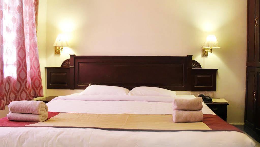 Hotel Archana Inn Kochi Exteriér fotografie